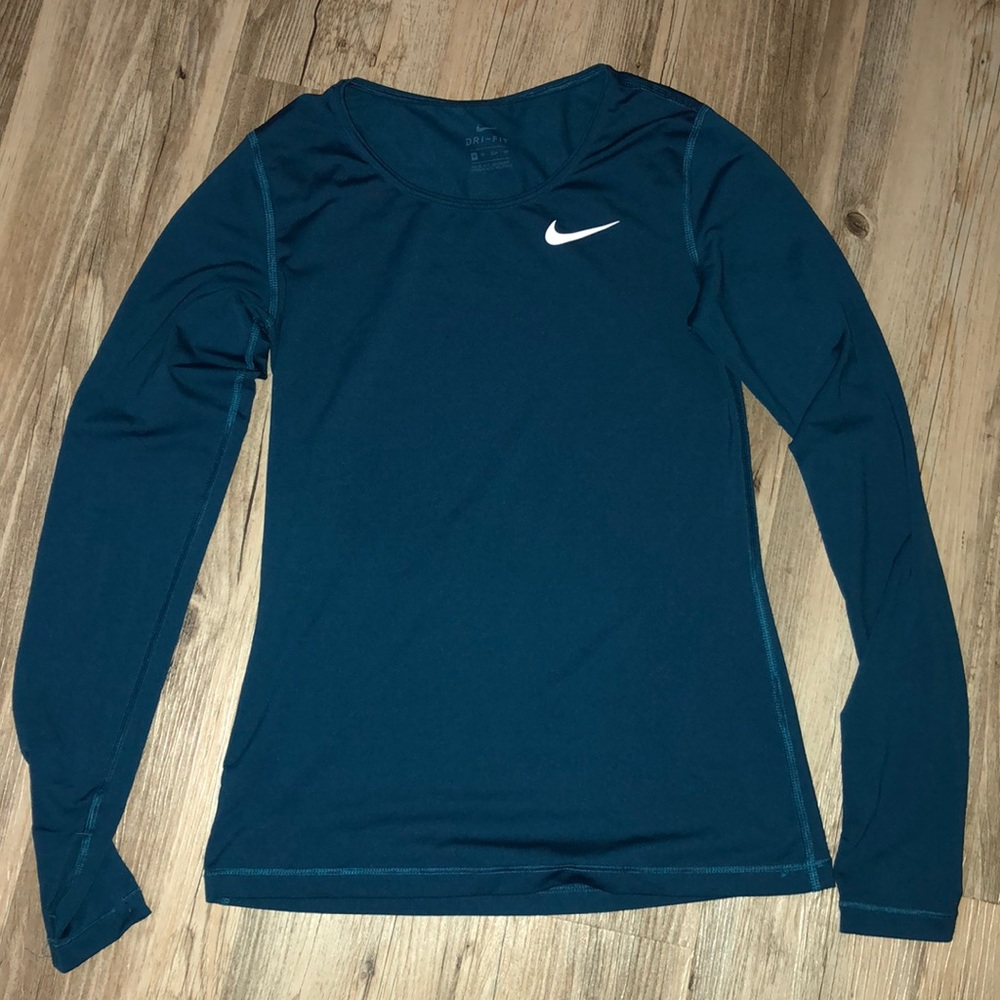 Navy blue WOMEN Nike workout shirt